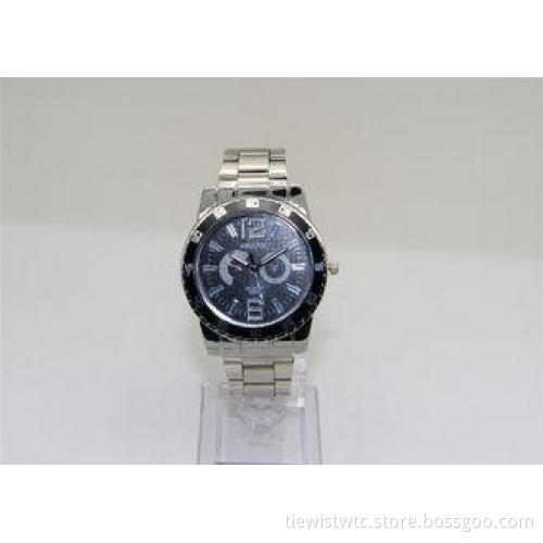 Metal Men Quartz Watch black grid dial bezel gents wrist wa